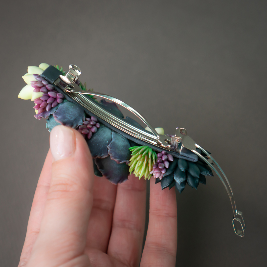 4_echeveria_shaviana_succulent_wedding_headpiece