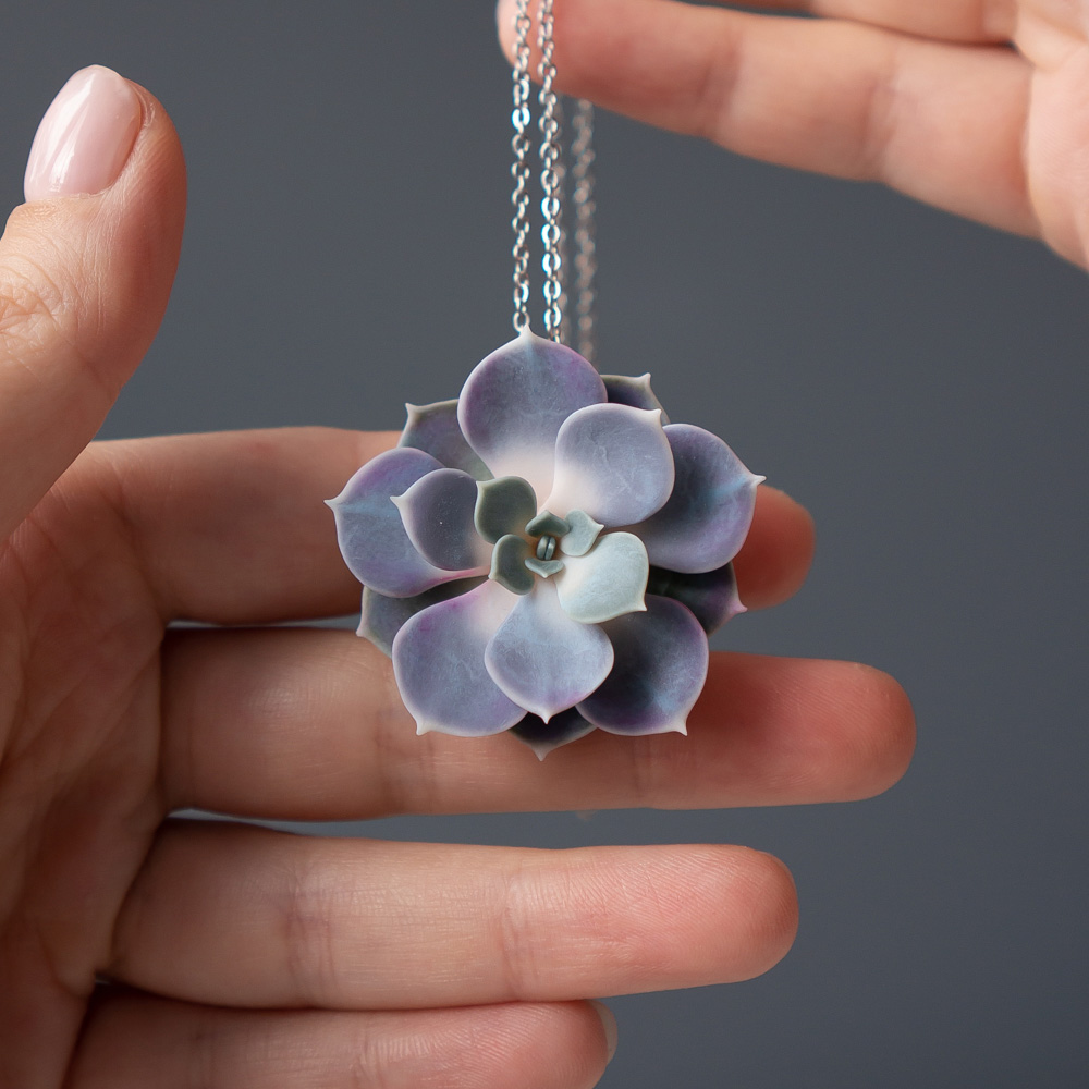1_echeveria_perle_von_nurnberg_necklace