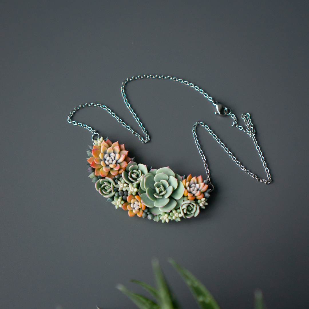 6_orange_and_green_succulent_necklace