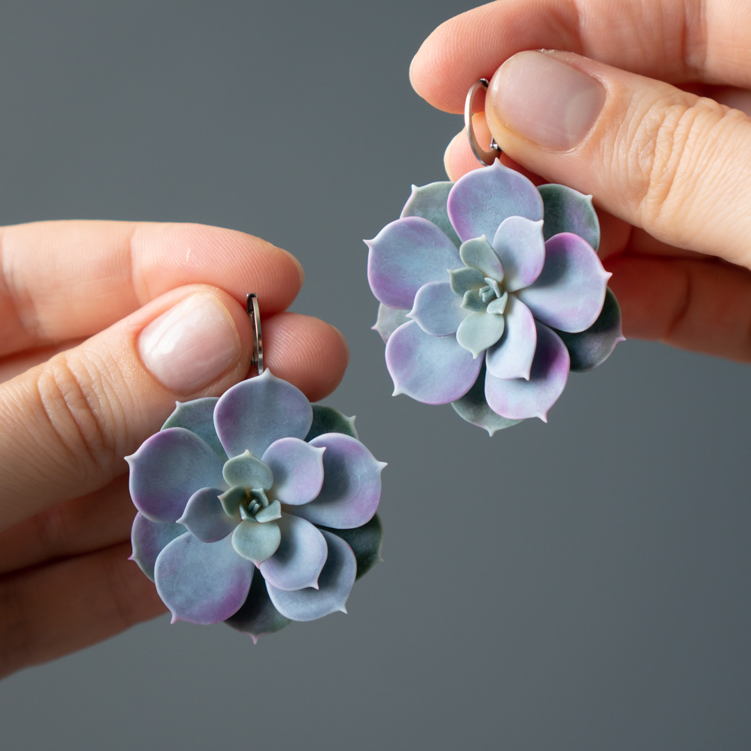 7_wooden_hairpin_with_polymer_clay_echeveria_pvn