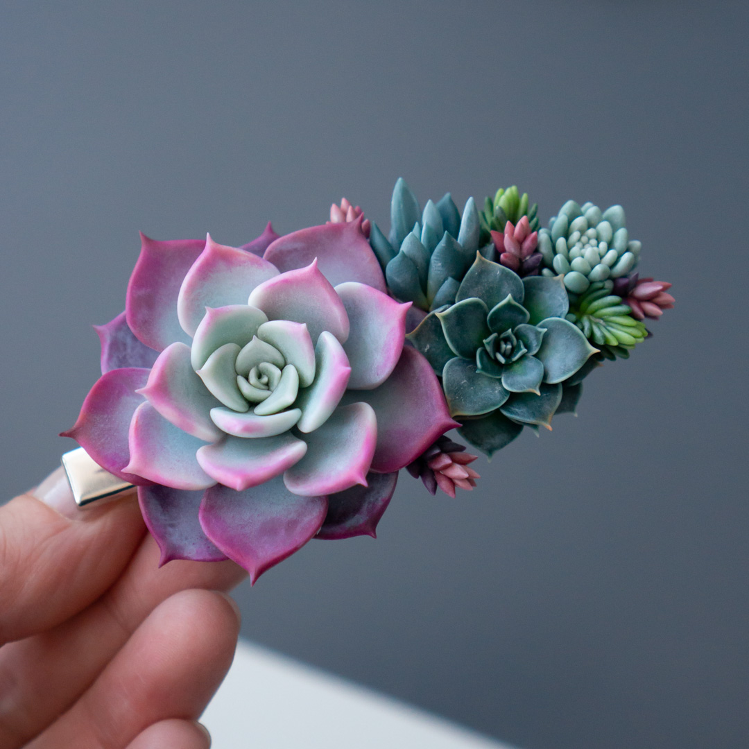 1_succulent_hair_clip_with_polymer_clay_echeveria_fairy_queen