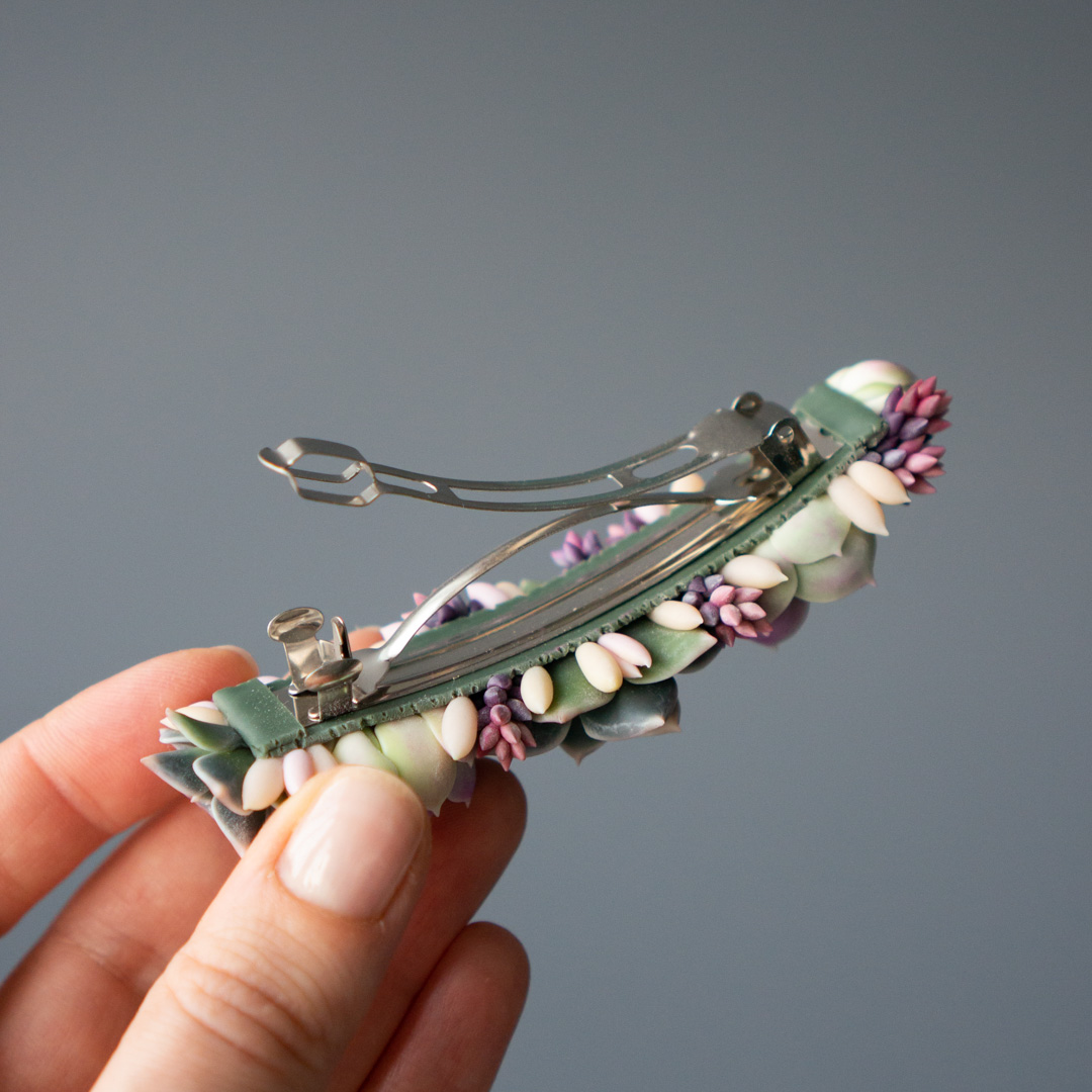 4_succulent_barrette_with_echeveria_lola