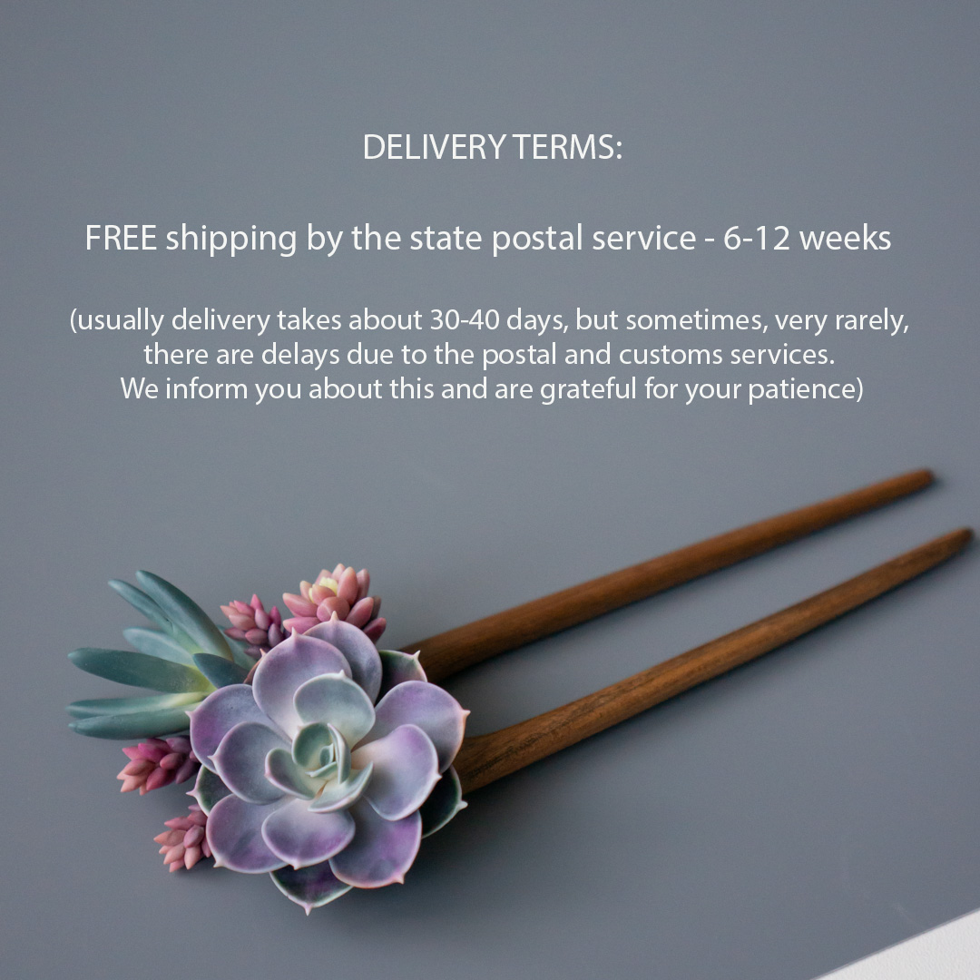 06_wooden_hairpin_with_echeveria_perle_von_nurnberg_senecio_serpens_sedeveria_pink_granite