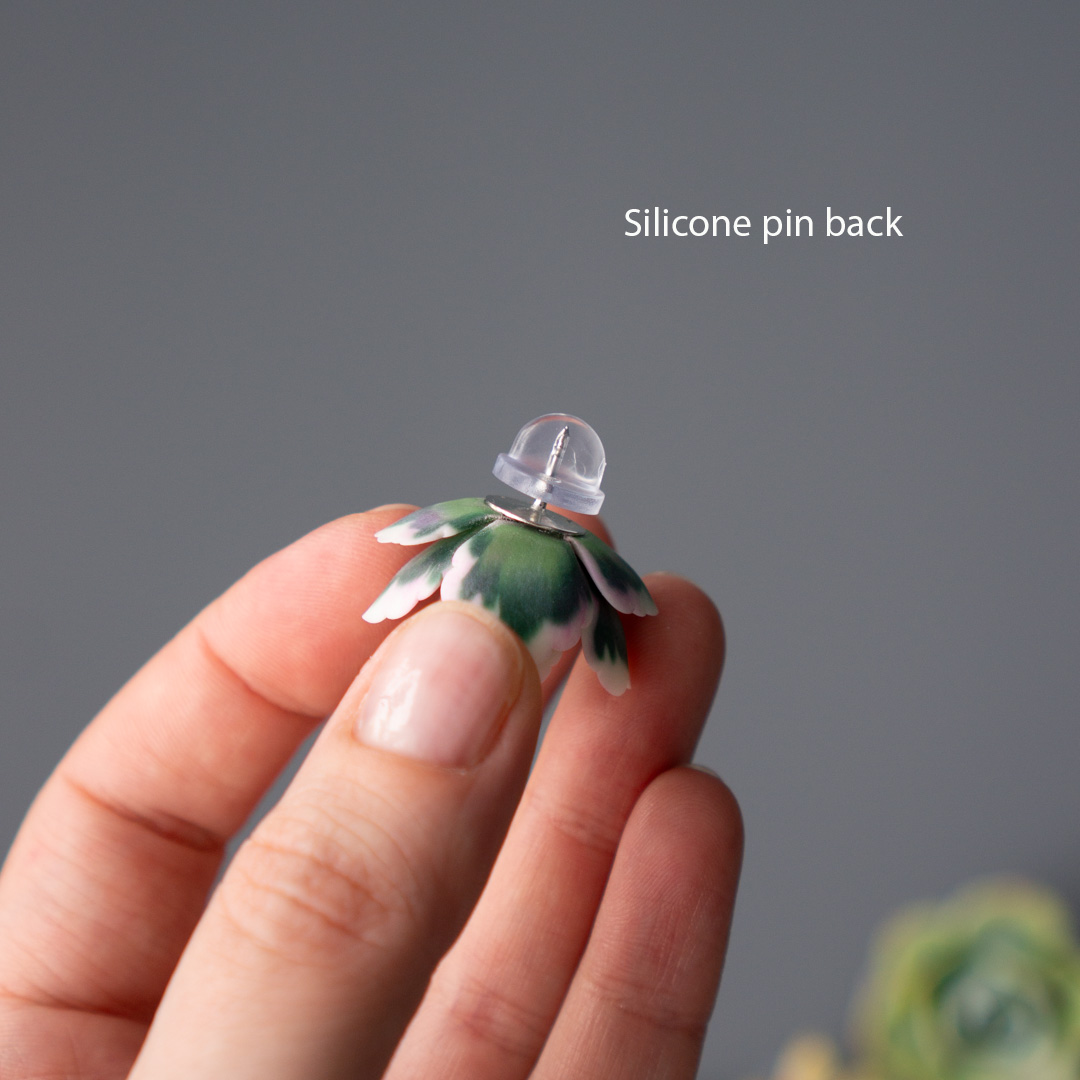05_brooch_set_with_realistic_succulents_echeveria_peach_pride_sedum_nussbaumerianum